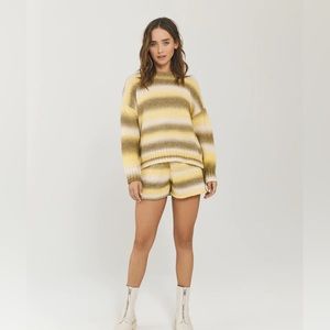 Something Navy Poppy Ombré Shorts